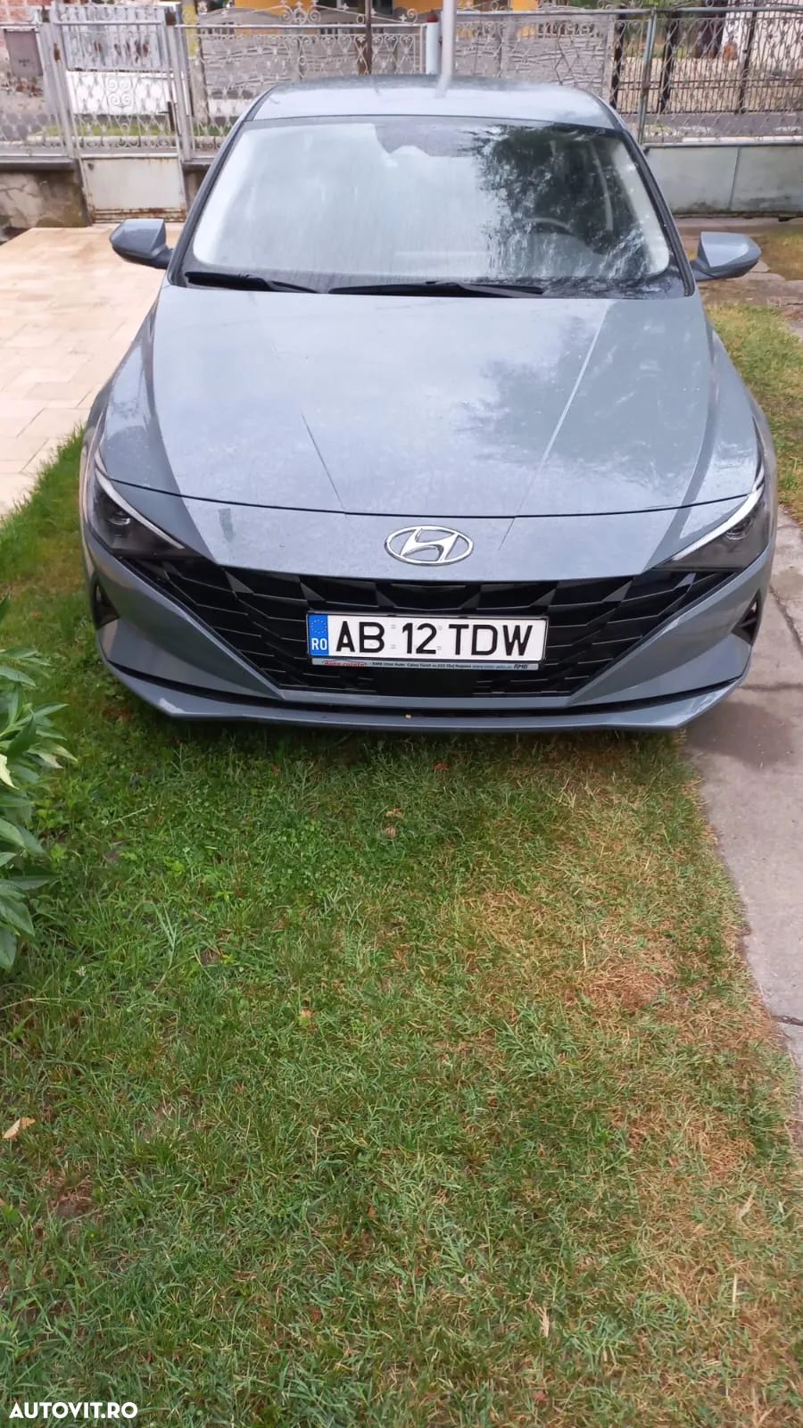 Hyundai Elantra 1.6 l 123 CP CVT Comfort - 1