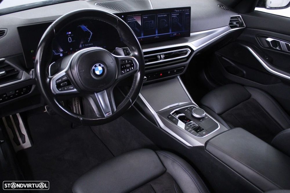 BMW 320 d Touring Pack Desportivo M Auto - 34
