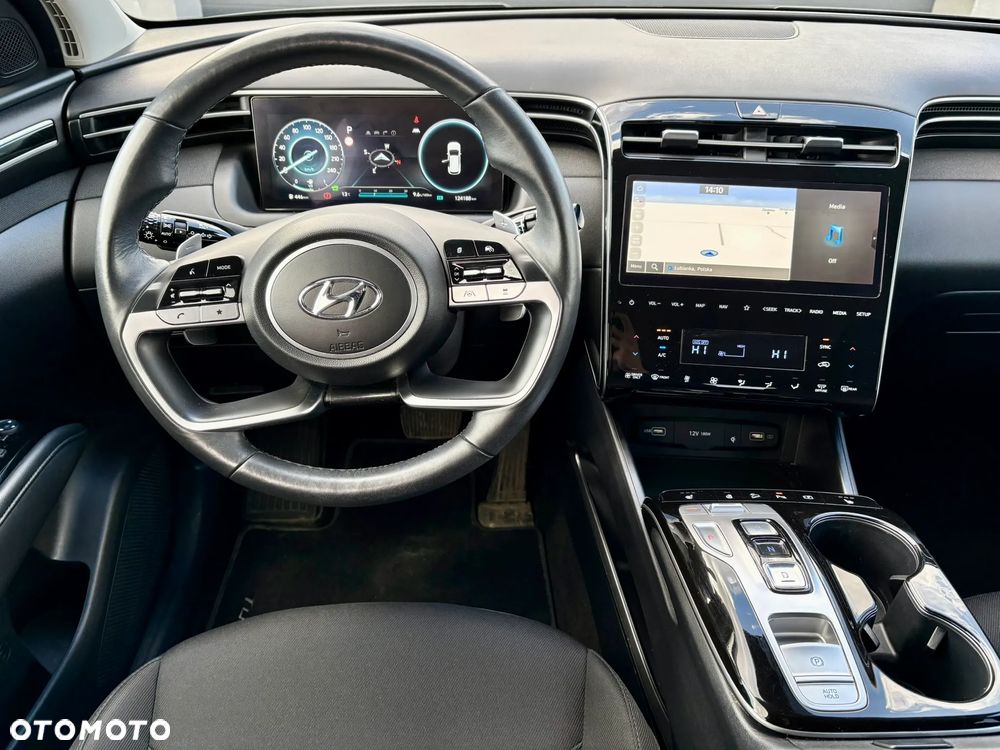 Hyundai Tucson 1.6 T-GDi HEV Executive 4WD - 18