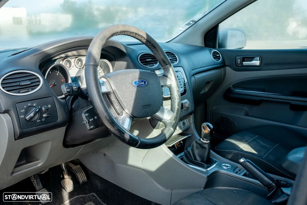 Ford Focus SW 1.6 TDCi Titanium - 9