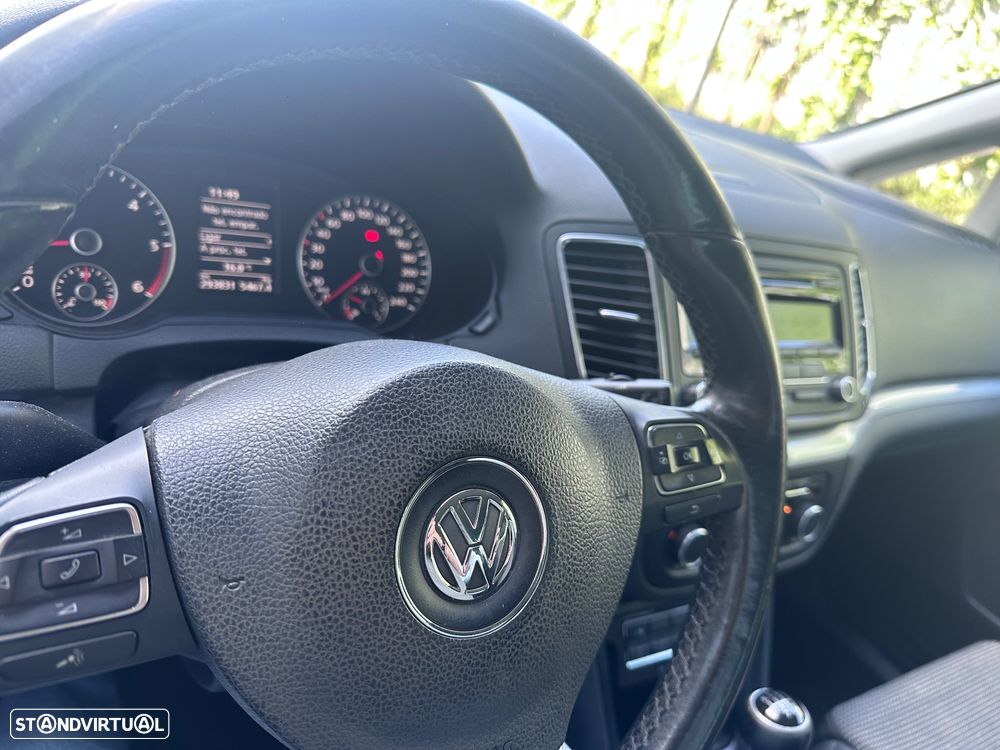 VW Sharan 2.0 TDI Confortline - 17