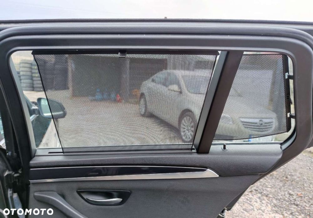 BMW Seria 5 - 36