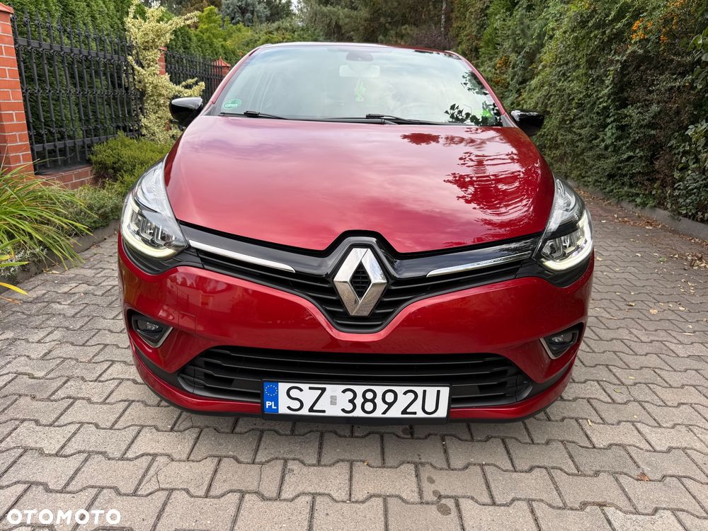 Renault Clio - 9