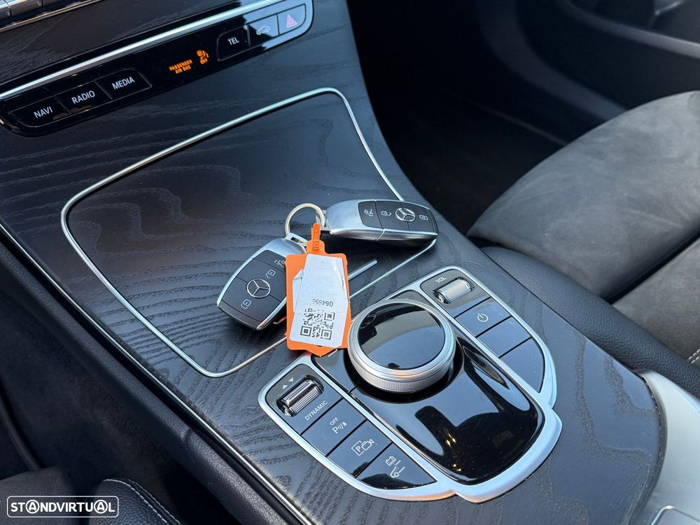 Mercedes-Benz C 300 - 23