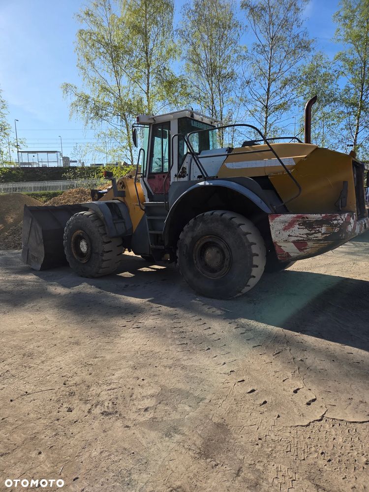 Liebherr L564 - 4