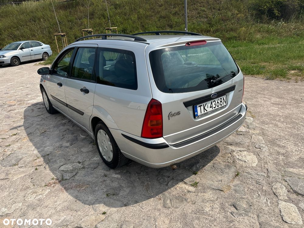 Ford Focus - 6