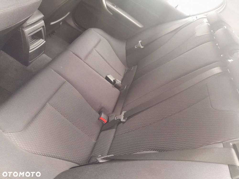 BMW Seria 1 - 14