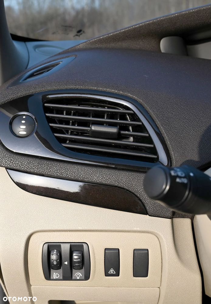 Renault Scenic TCe 130 Bose Edition - 31