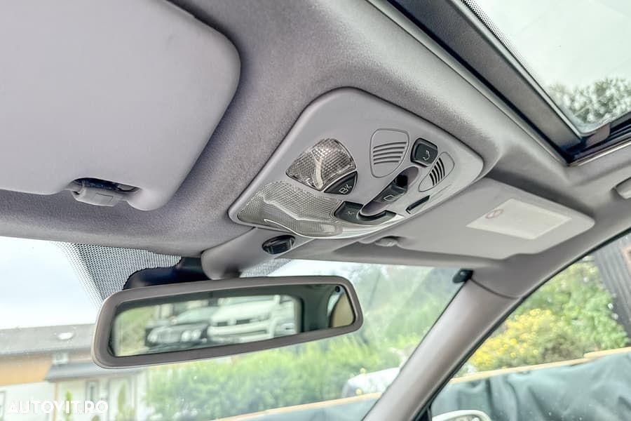 Mercedes-Benz C - 11