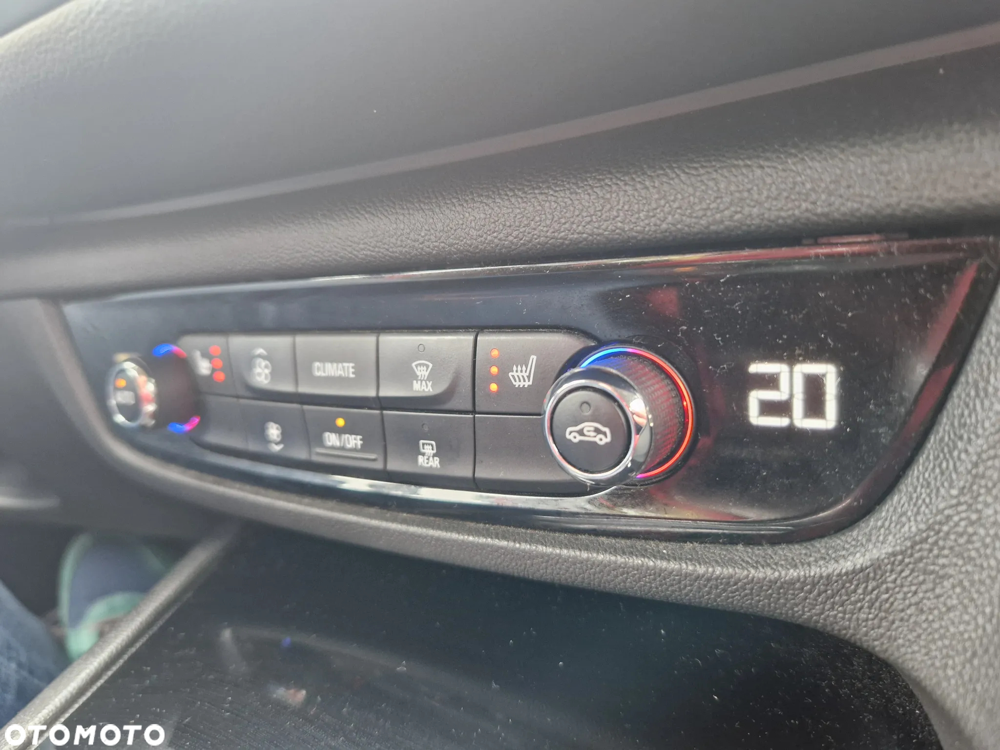 Opel Insignia 2.0 CDTI Elegance S&S - 31