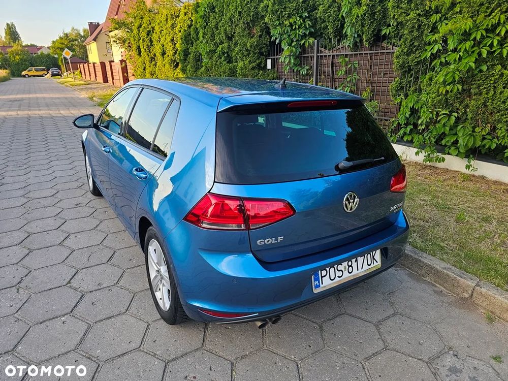 Volkswagen Golf 2.0 TDI (BlueMotion Technology) Highline - 4