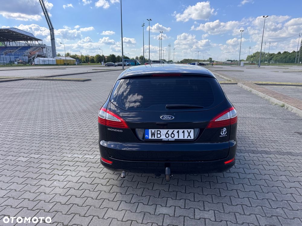 Ford Mondeo 2.0 Ambiente - 5