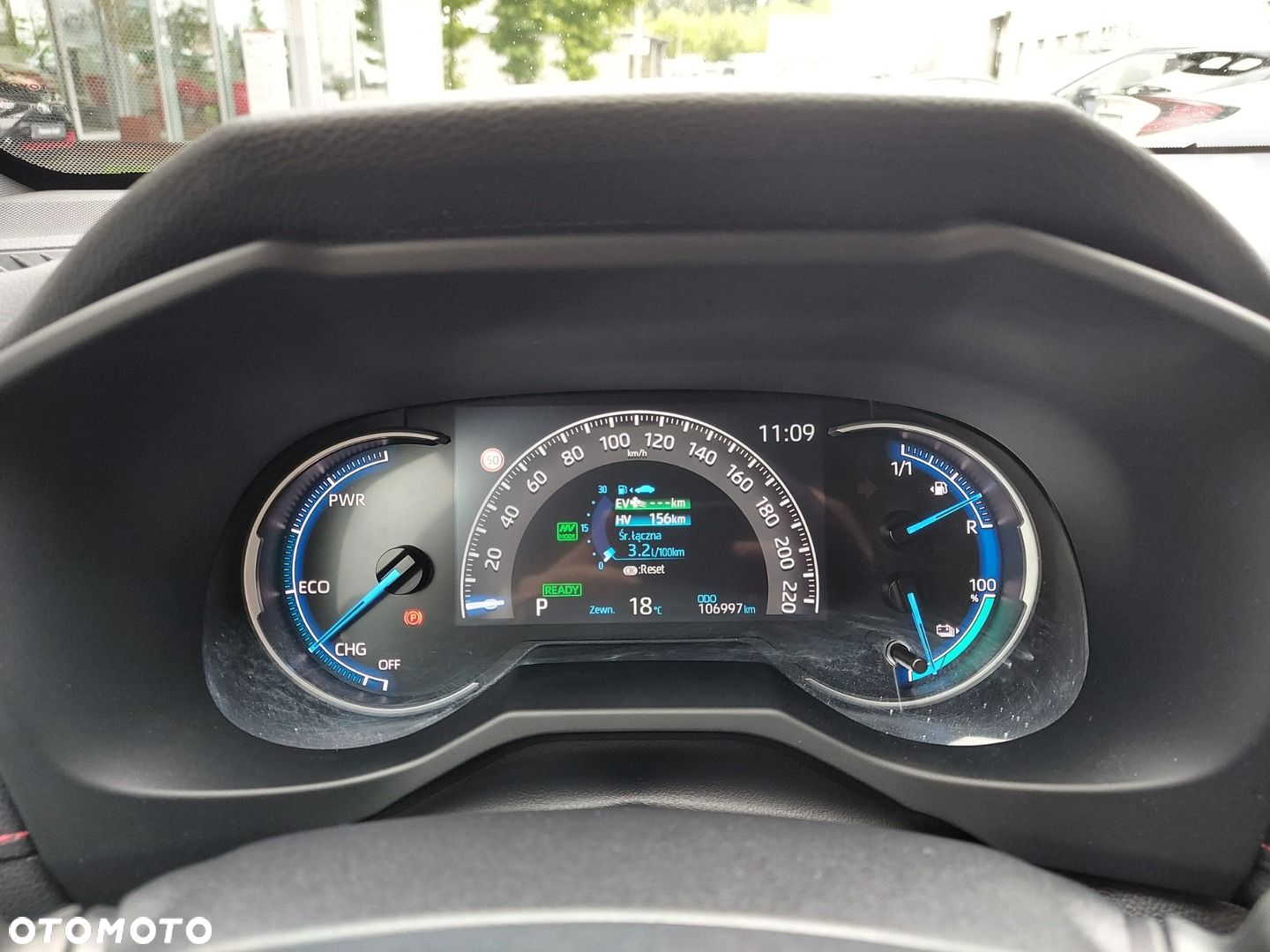 Toyota RAV4 - 9