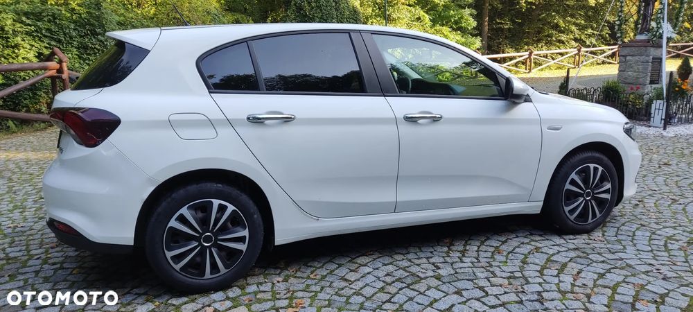 Fiat Tipo 1.4 T-Jet 16v Lounge - 13