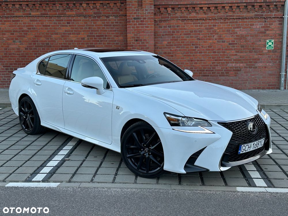 Lexus GS - 4