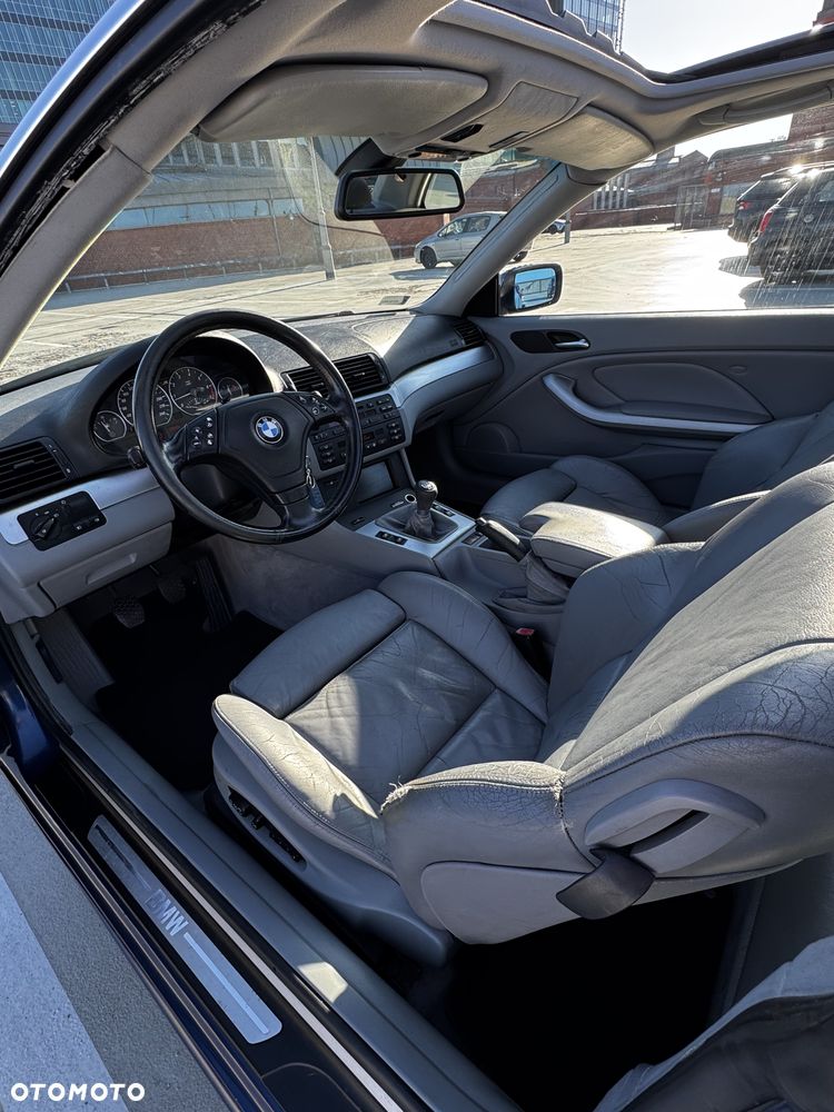 BMW Seria 3 328Ci - 17