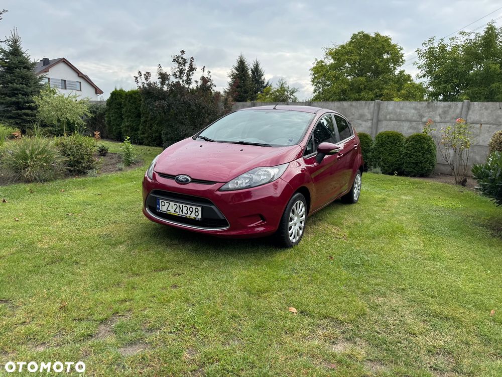 Ford Fiesta 1.25 Ambiente - 2