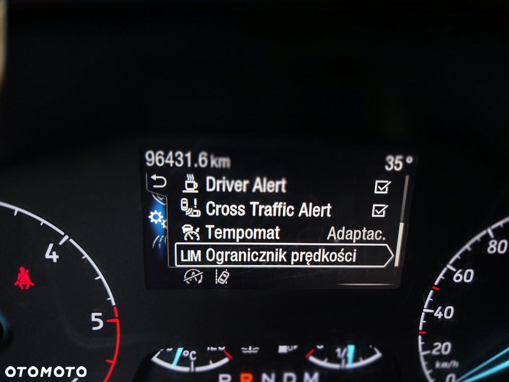 Ford Tourneo Connect Grand - 35