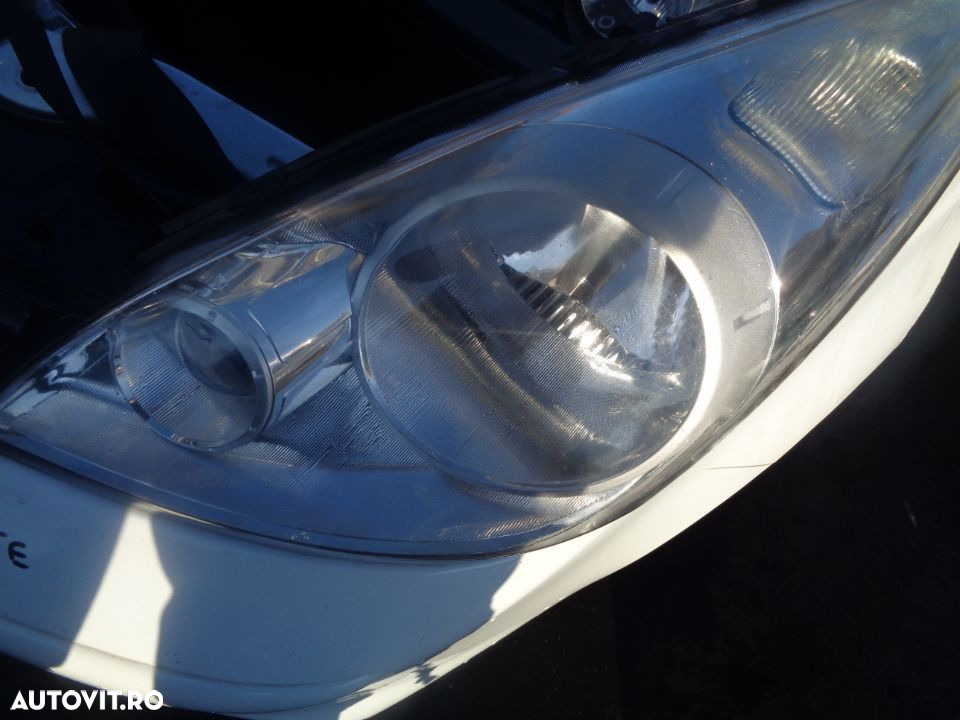 Vand Fata Completa Nissan Note din 2005 volan pe stanga - 3