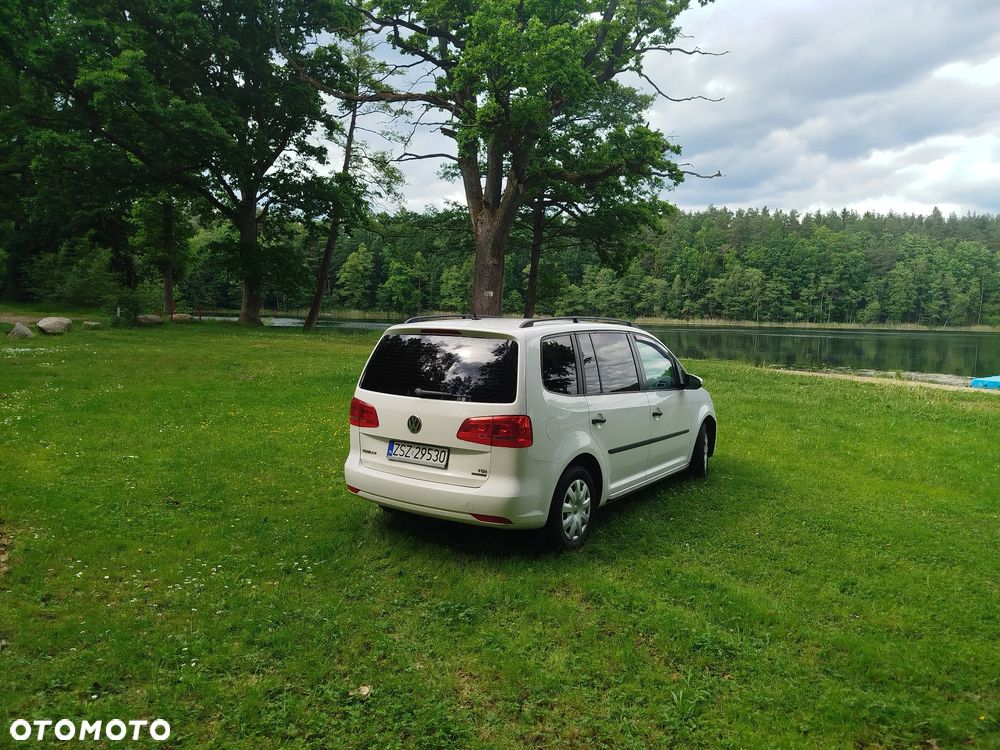 Volkswagen Touran 1.6 TDI DPF BlueMot Comfortline - 8