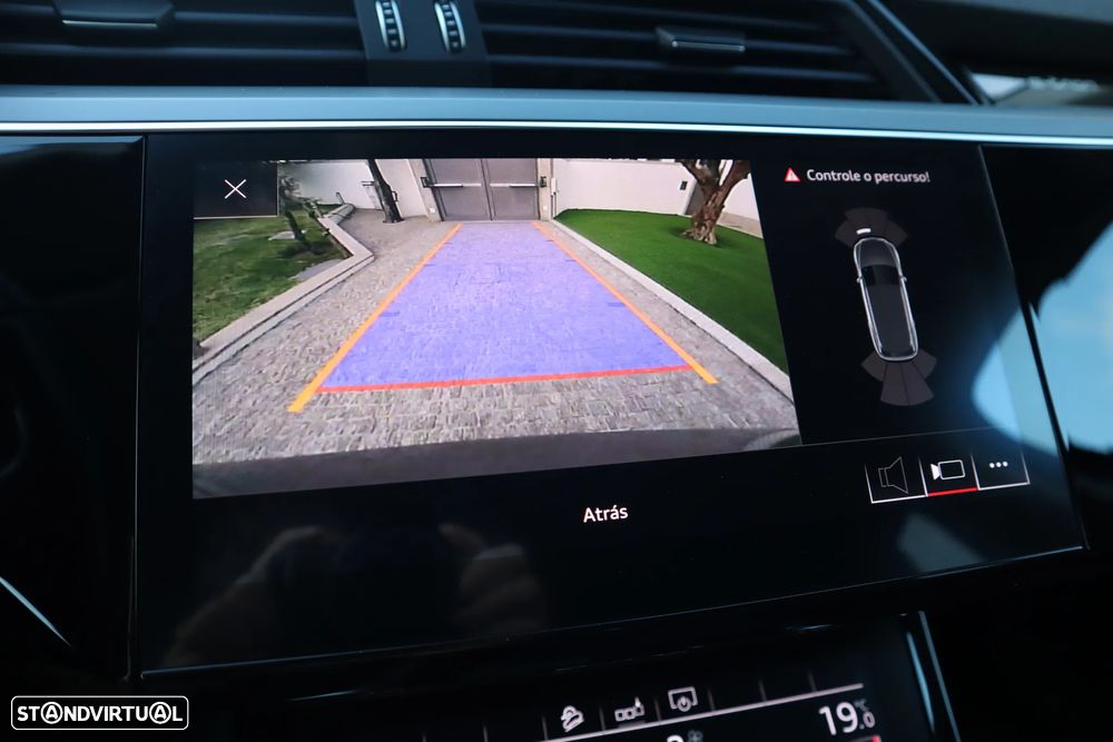 Audi e-tron 50 quattro Advanced - 42