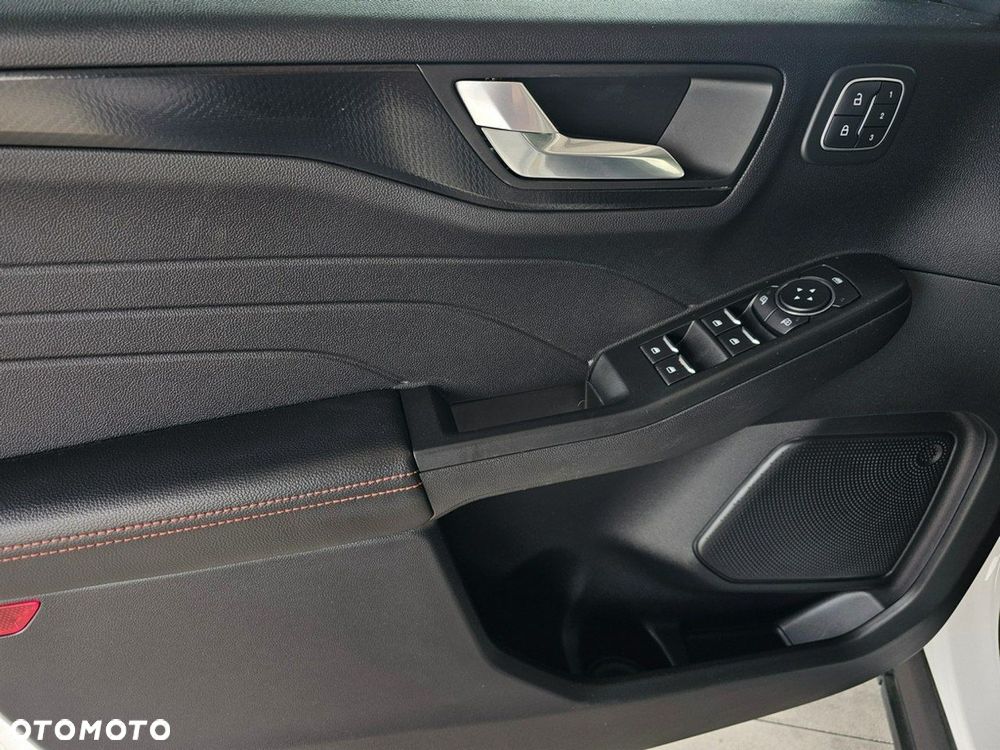 Ford Escape - 12