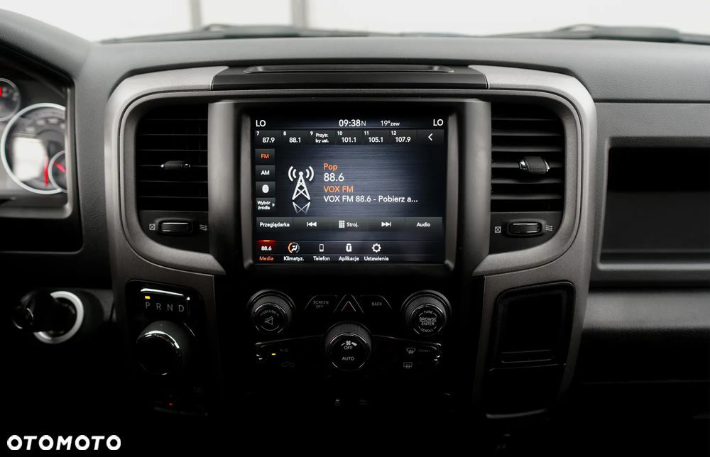 RAM 1500 - 28