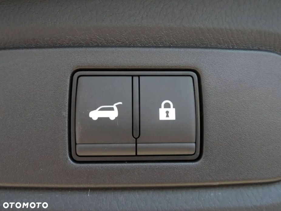 Nissan Qashqai 1.3 DIG-T MHEV N-Connecta Xtronic - 12