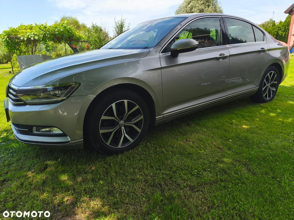 Volkswagen Passat 2.0 TDI BMT Comfortline DSG - 16