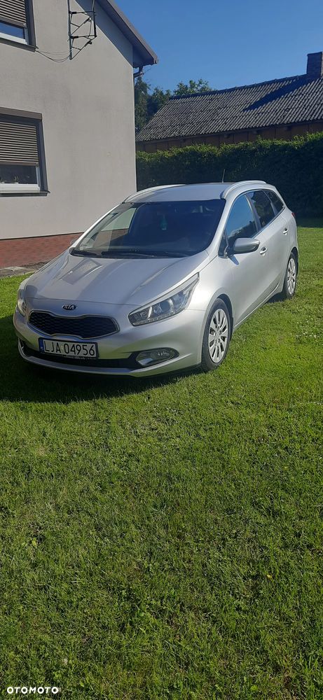 Kia Ceed - 21