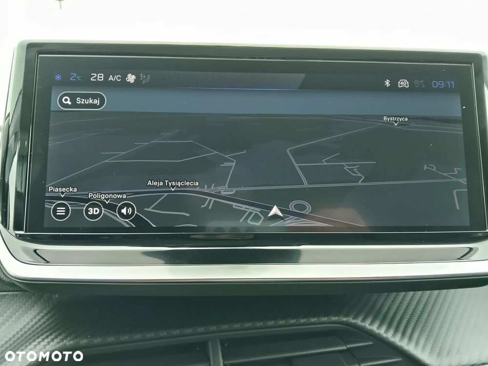 Peugeot 208 1.2 mHEV Allure - 12