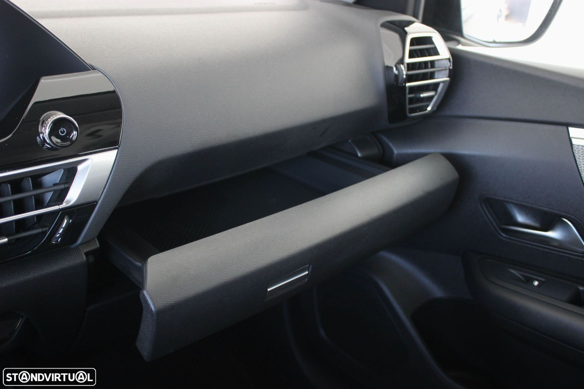 Citroën C4 X 1.2 PureTech Plus EAT8 - 41