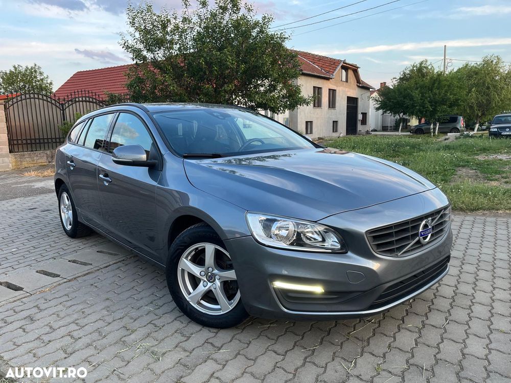 Volvo V60 D2 Momentum