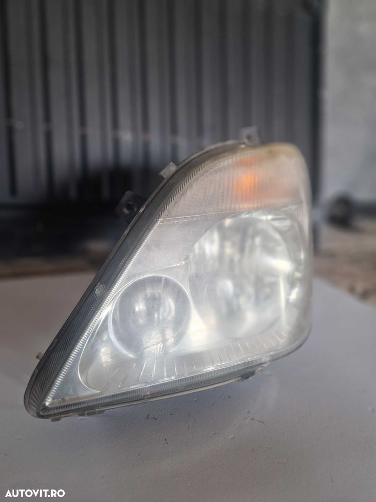 Far Stanga Mercedes Sprinter2 2006-2014 Original - 2