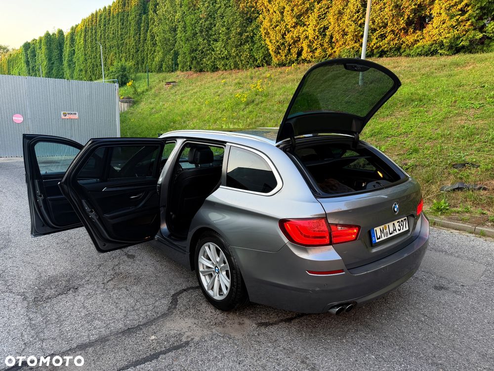 BMW Seria 5 520d Sport-Aut - 14