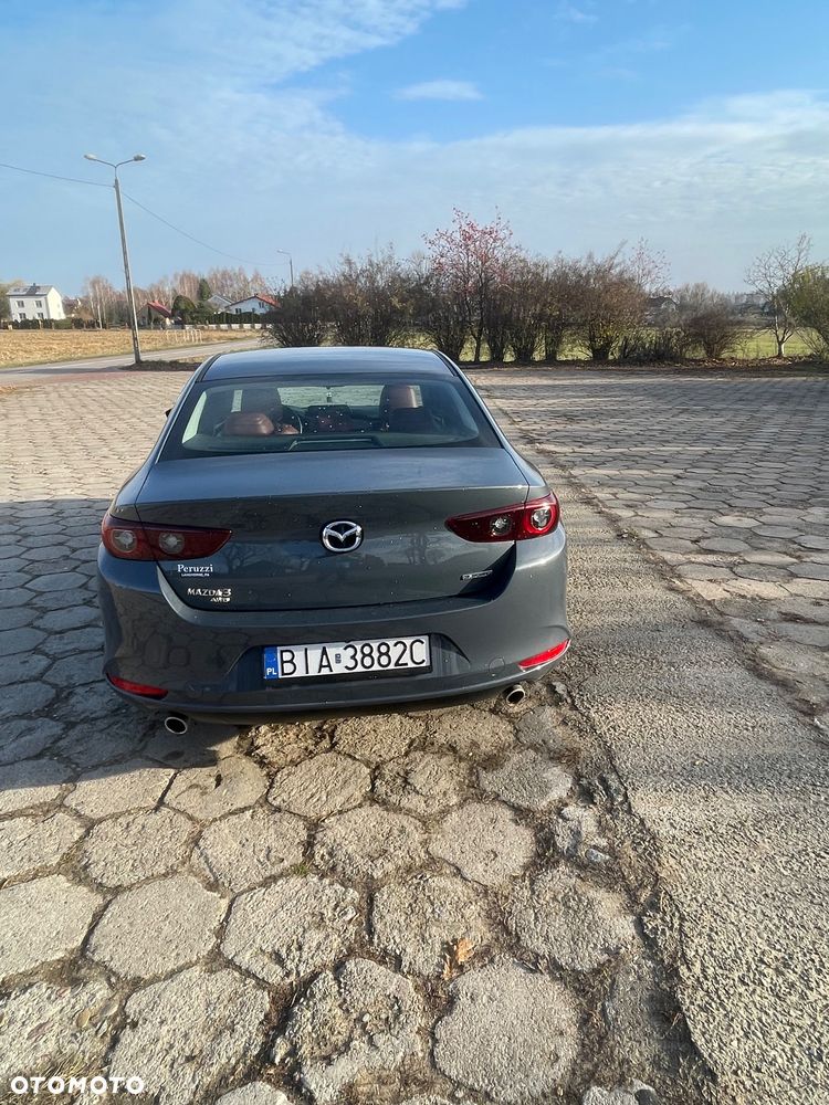Mazda 3 - 5