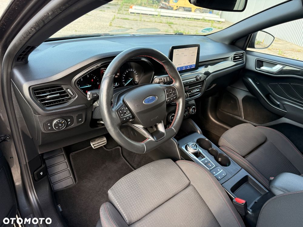 Ford Focus 2.0 EcoBlue ST-Line - 10