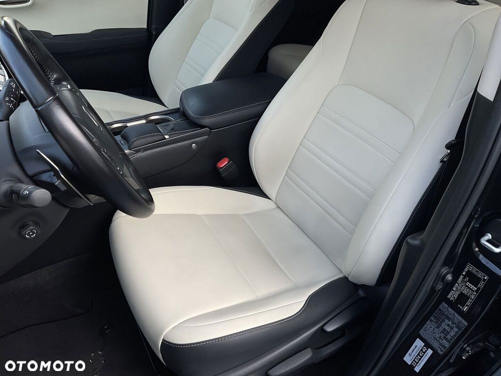 Lexus NX 300 F Impression AWD - 20