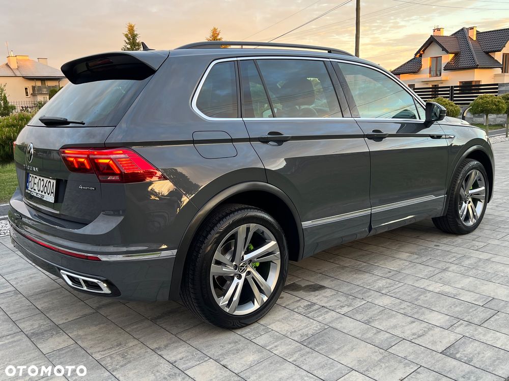 Volkswagen Tiguan 2.0 TDI SCR 4MotION DSG R-Line - 13