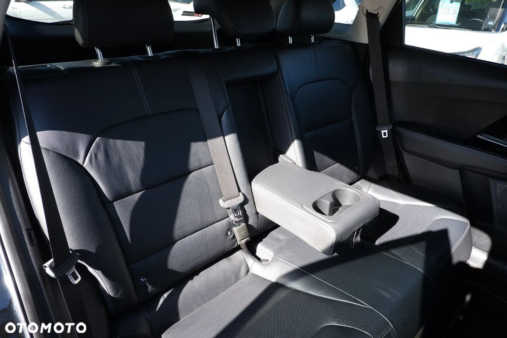 Kia Niro 1.6 GDI Hybrid L Business Line - 11