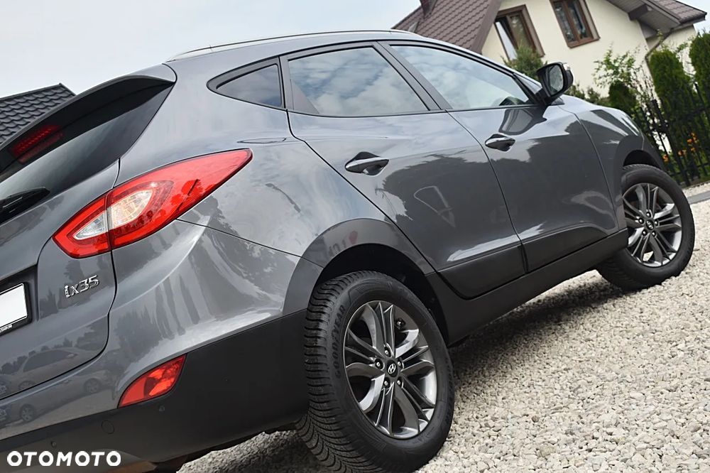 Hyundai ix35 1.6 2WD Fifa World Cup Edition - 36