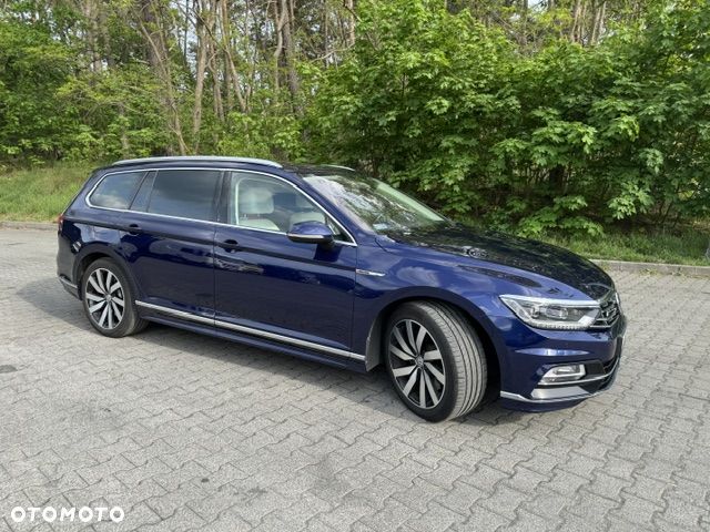 Volkswagen Passat - 2