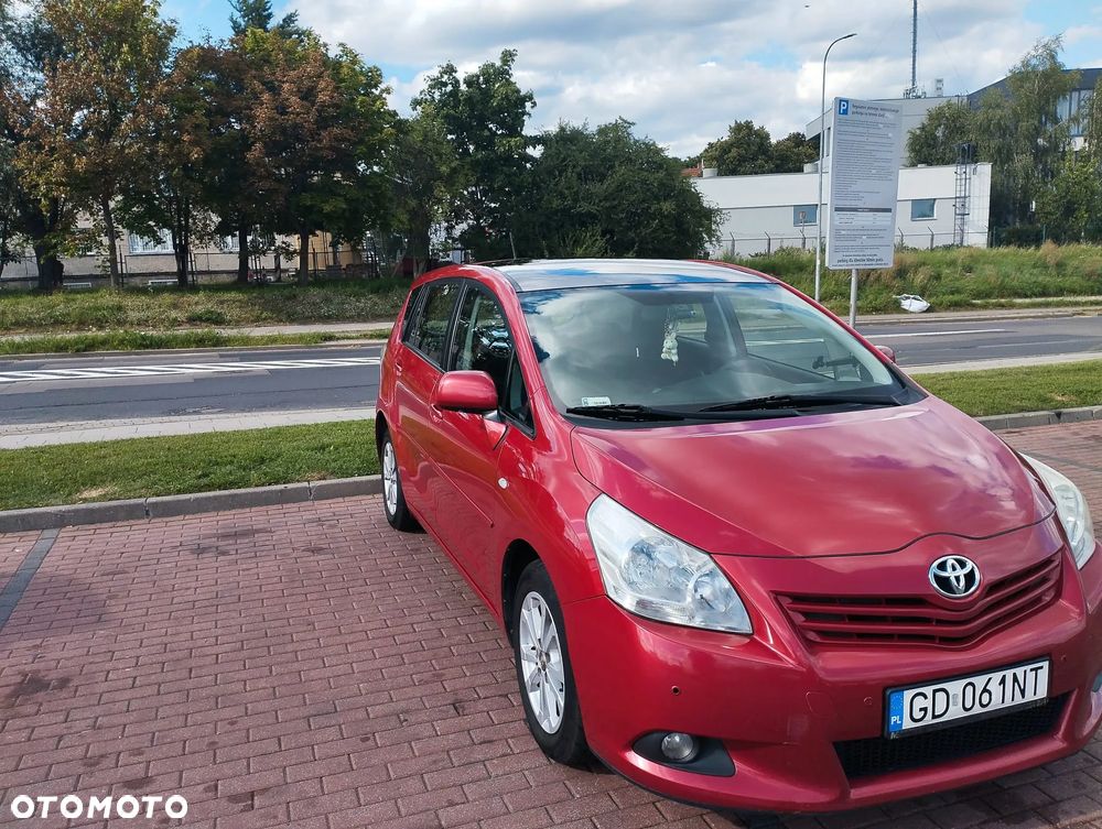 Toyota Verso 2.0 D-4D 2010 7os - 5