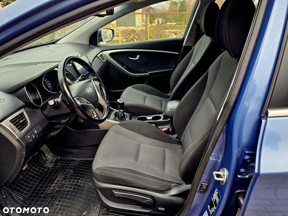 Hyundai i30 1.6 CRDi Premium - 15