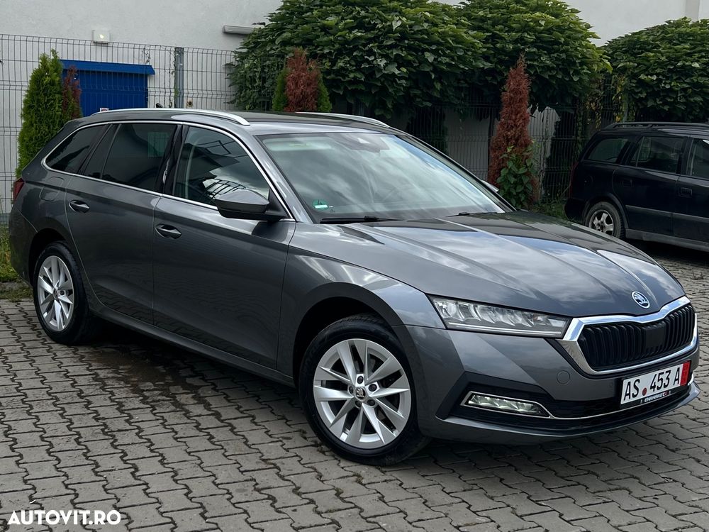 Skoda Octavia 2.0 TDI DSG Exclusive Plus - 2