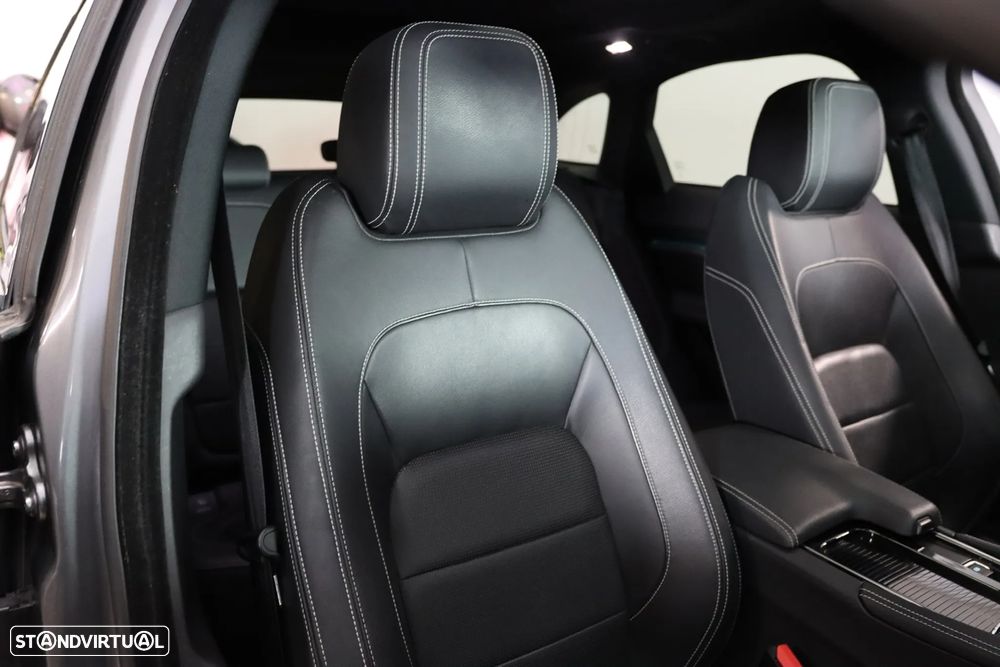 Jaguar F-Pace 25d AWD Aut. R-Sport - 24