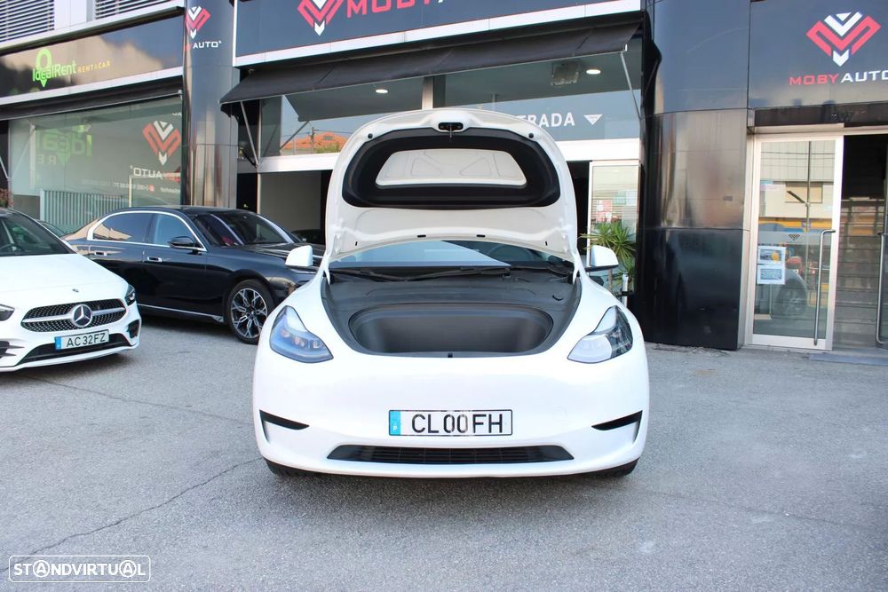 Tesla Model Y Standard - 24