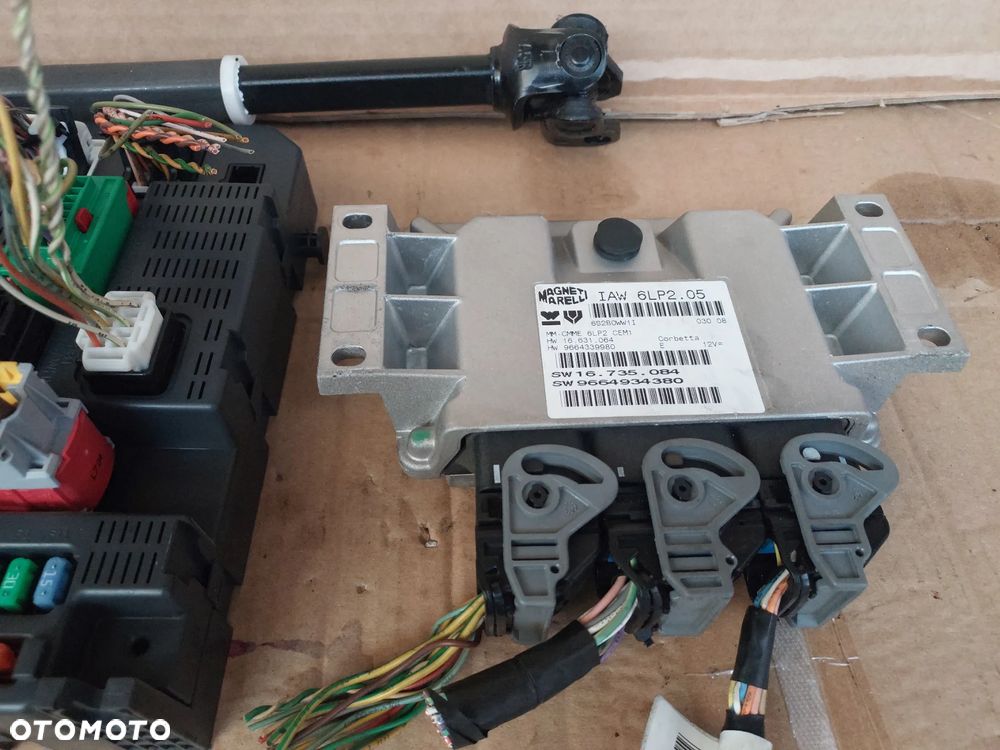 Zestaw startowy komputer sterownik silnika kolumna BSI Citroen C4 1.4 16V I6LP2.05 9664934380 9664339980 9663798580 - 4