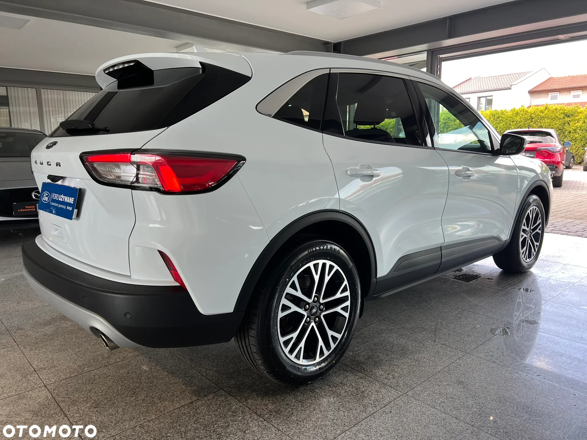 Ford Kuga 1.5 EcoBoost FWD Titanium - 16
