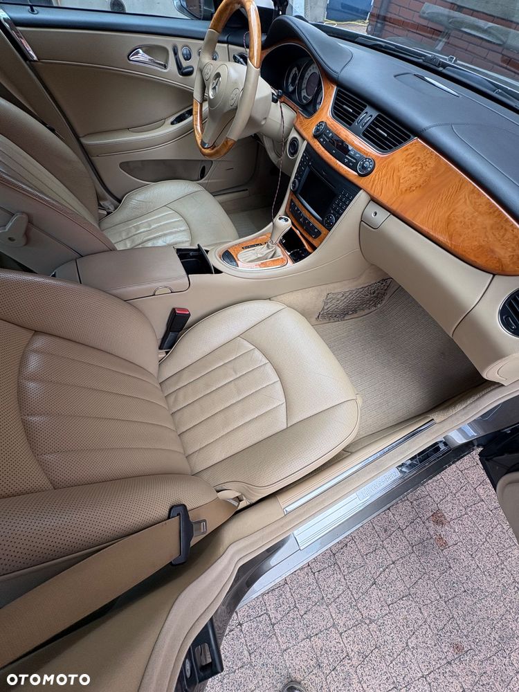 Mercedes-Benz CLS 320 CDI - 17